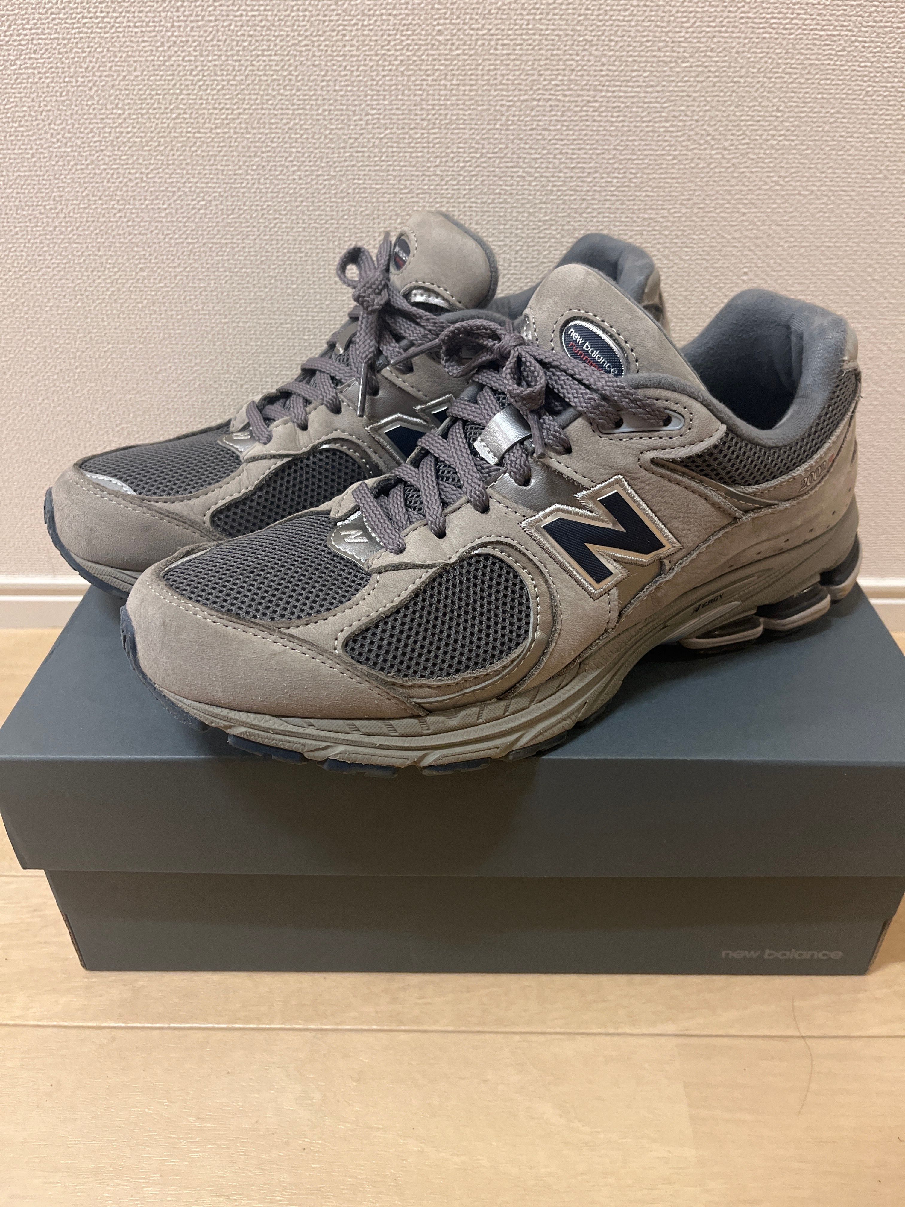 New Balance 2002R "Gray"