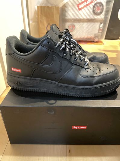 Supreme × Nike Air Force 1 Low "Black"