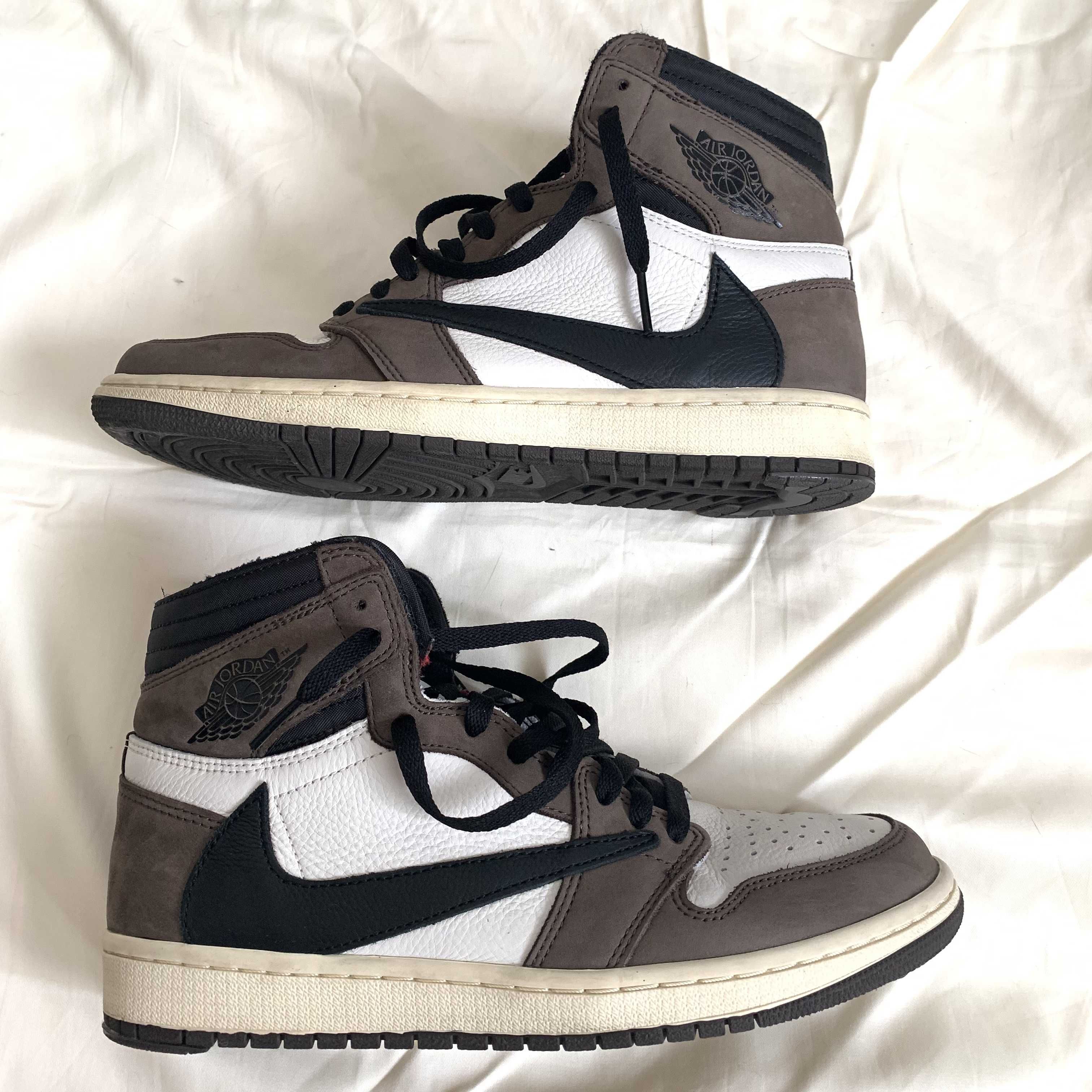 Travis Scott × Nike Air Jordan 1 Retro High OG TS SP "Sail/Dark Mocha"
