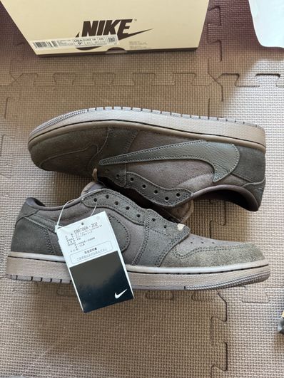 Travis Scott × Nike Air Jordan 1 Low OG SP "Velvet Brown and Dark Mocha"