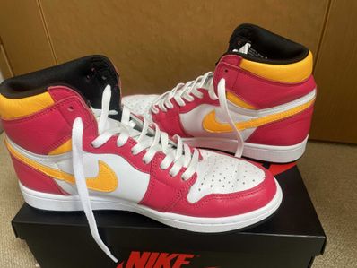 Nike Air Jordan 1 High OG "Light Fusion Red"