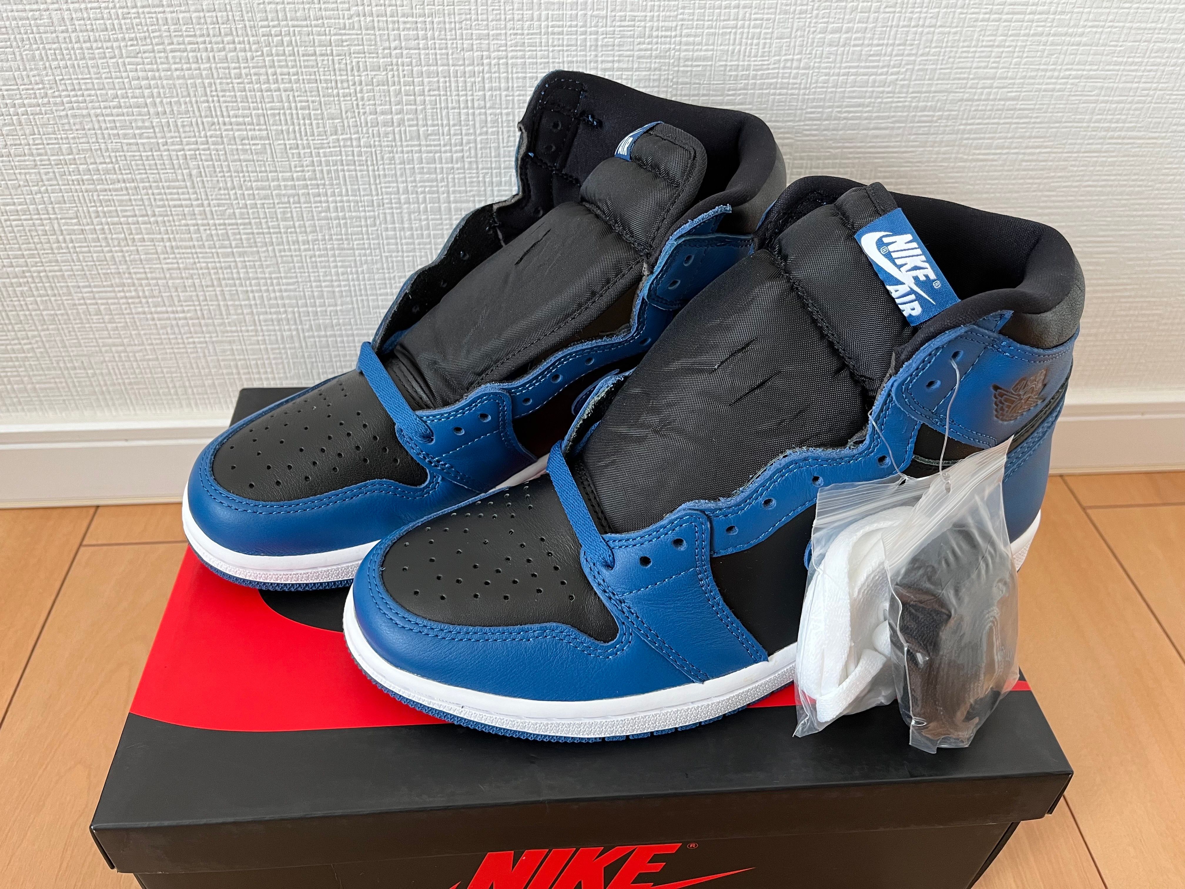 Nike Air Jordan 1 Retro High OG "Dark Marina Blue"