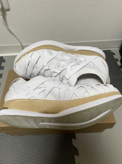 Kuma Kengo × Asics Metaride Amu "White"