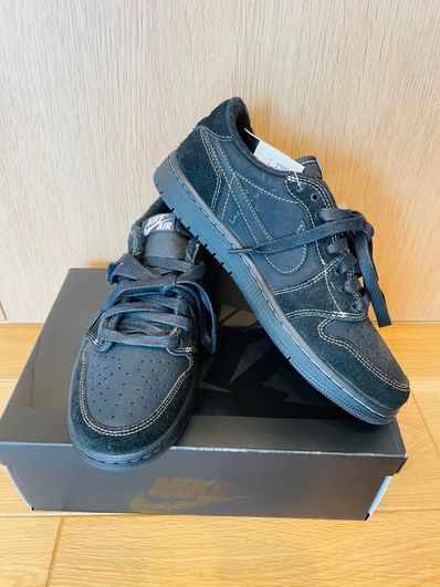 Travis Scott × Nike Air Jordan 1 Low OG SP "Black Phantom"