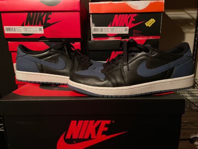Nike Air Jordan 1 Low OG "Mystic Navy"