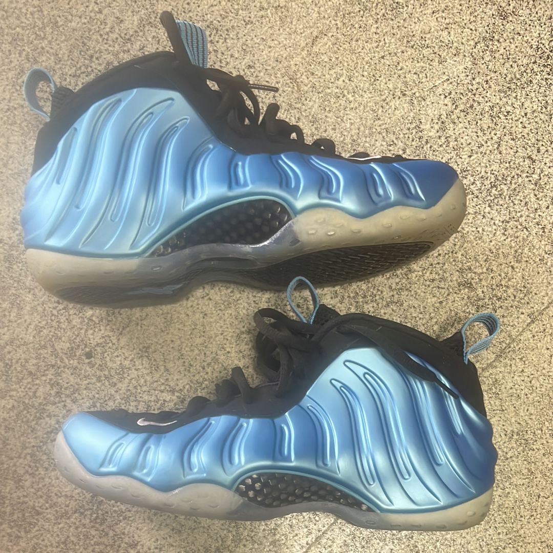 Nike Air Foamposite One "University Blue"
