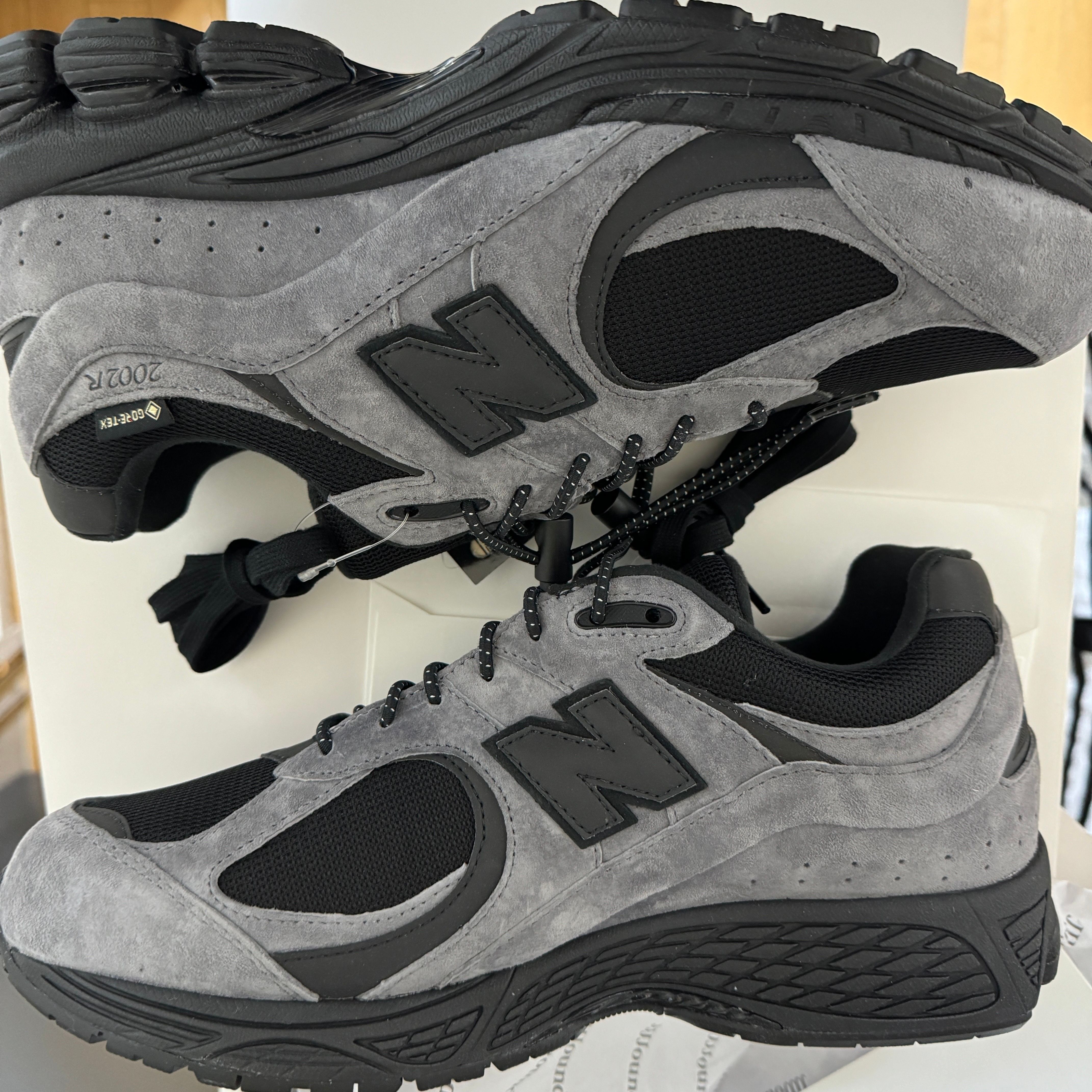 JJJJound × New Balance 2002R GORE-TEX "Charcoal" M2002RXZ