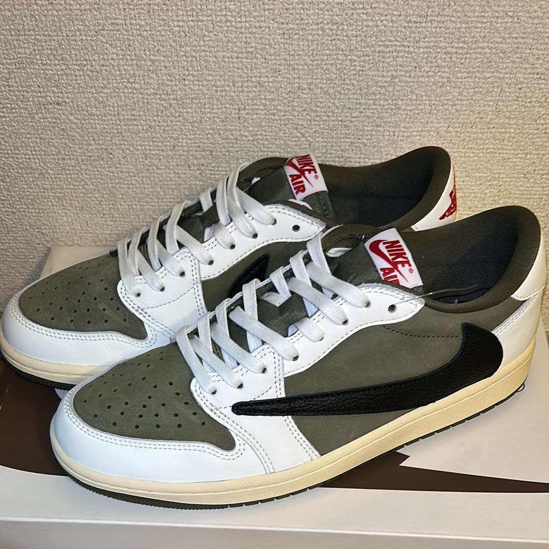 Travis Scott × Nike Air Jordan 1 Low OG SP "Reverse Olive"