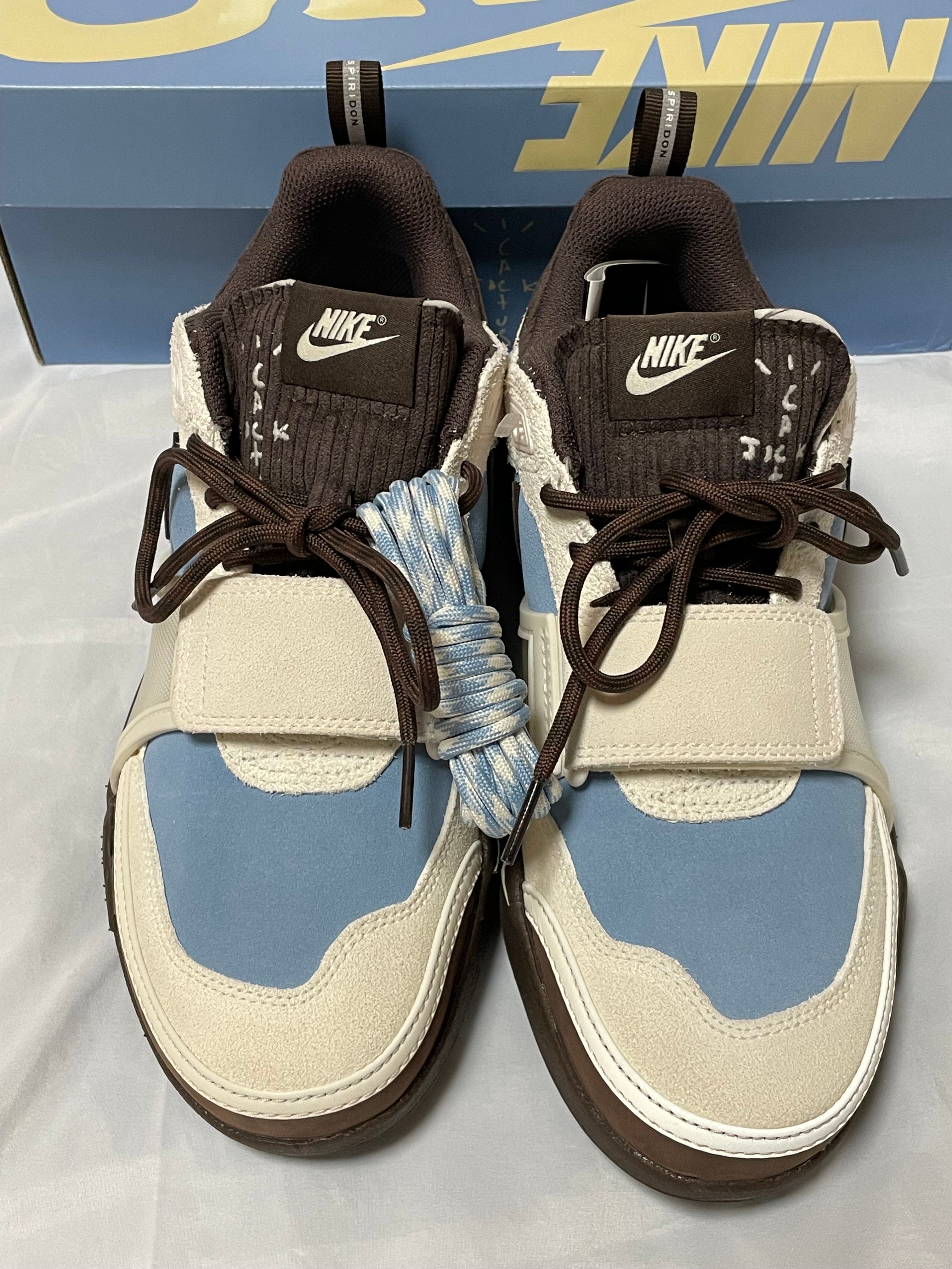 Travis Scott × Nike Zoom Field Jaxx "Pale Ivory and Leche Blue"
