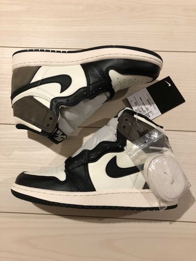 Nike GS Air Jordan 1 High OG "Sail/Dark Mocha/Black"