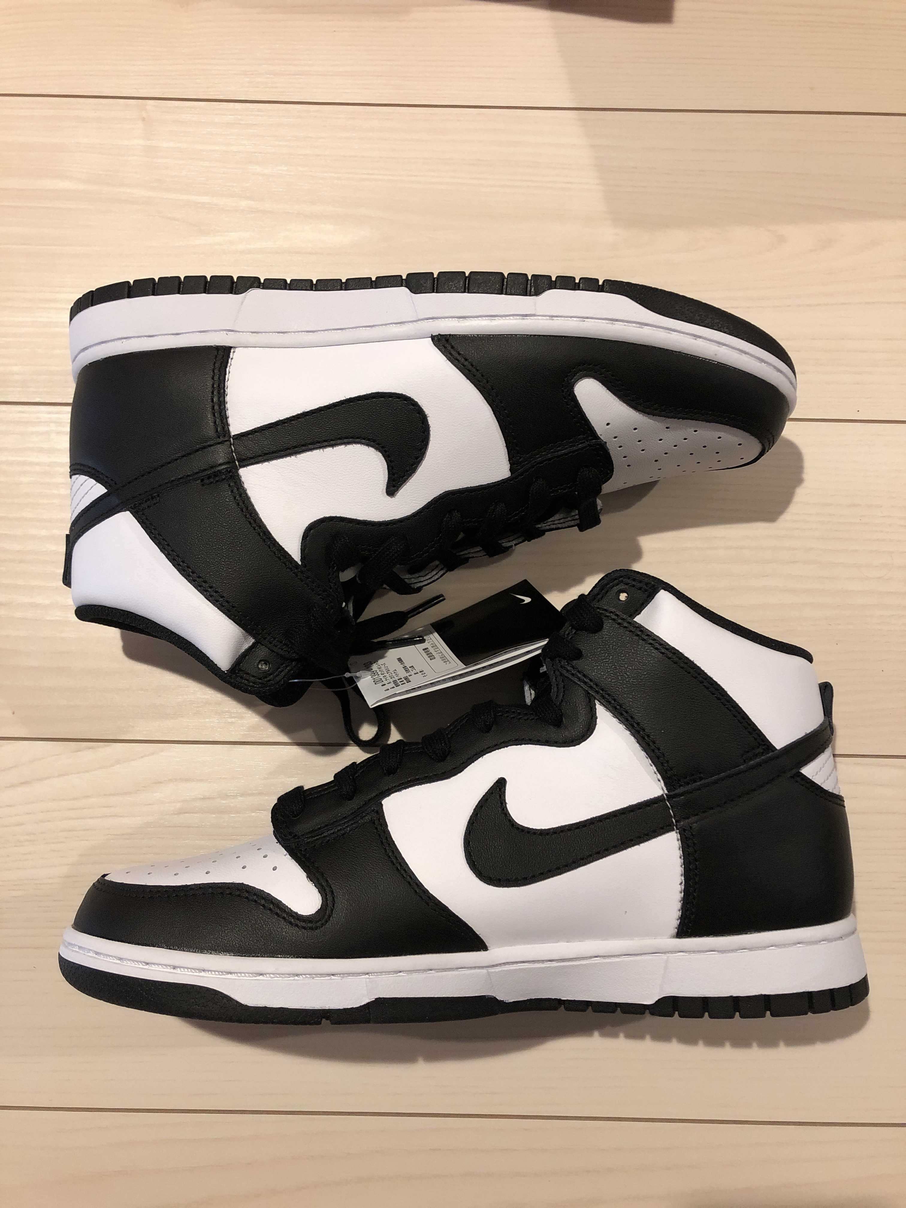 Nike Dunk High "Black and White"