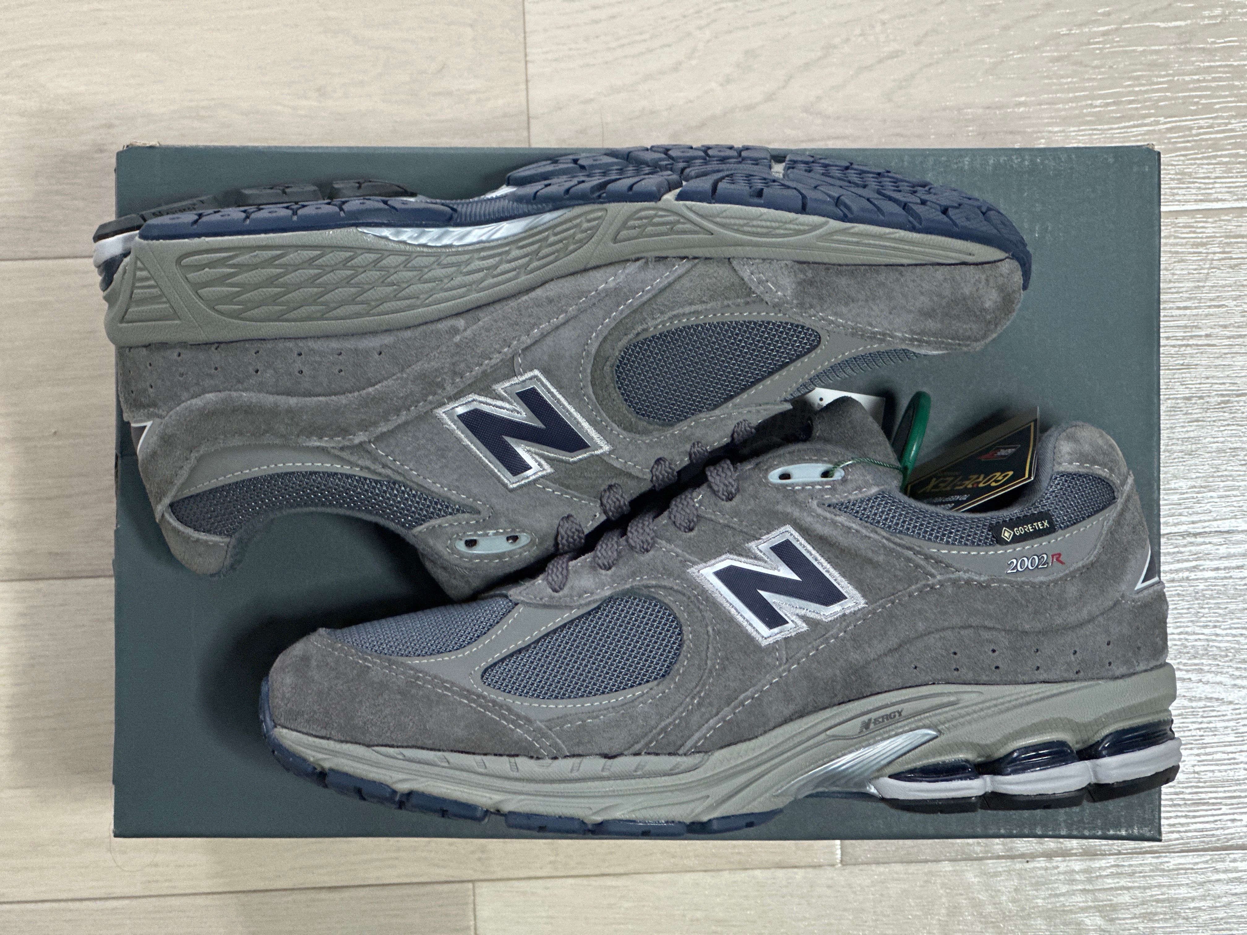 New Balance 2002R GORE-TEX "Castlerock"