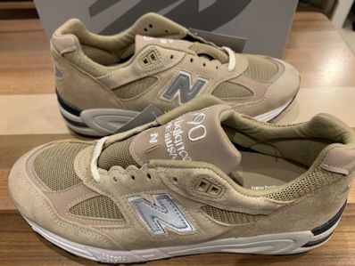 KITH × New Balance 990V2 "Tan"