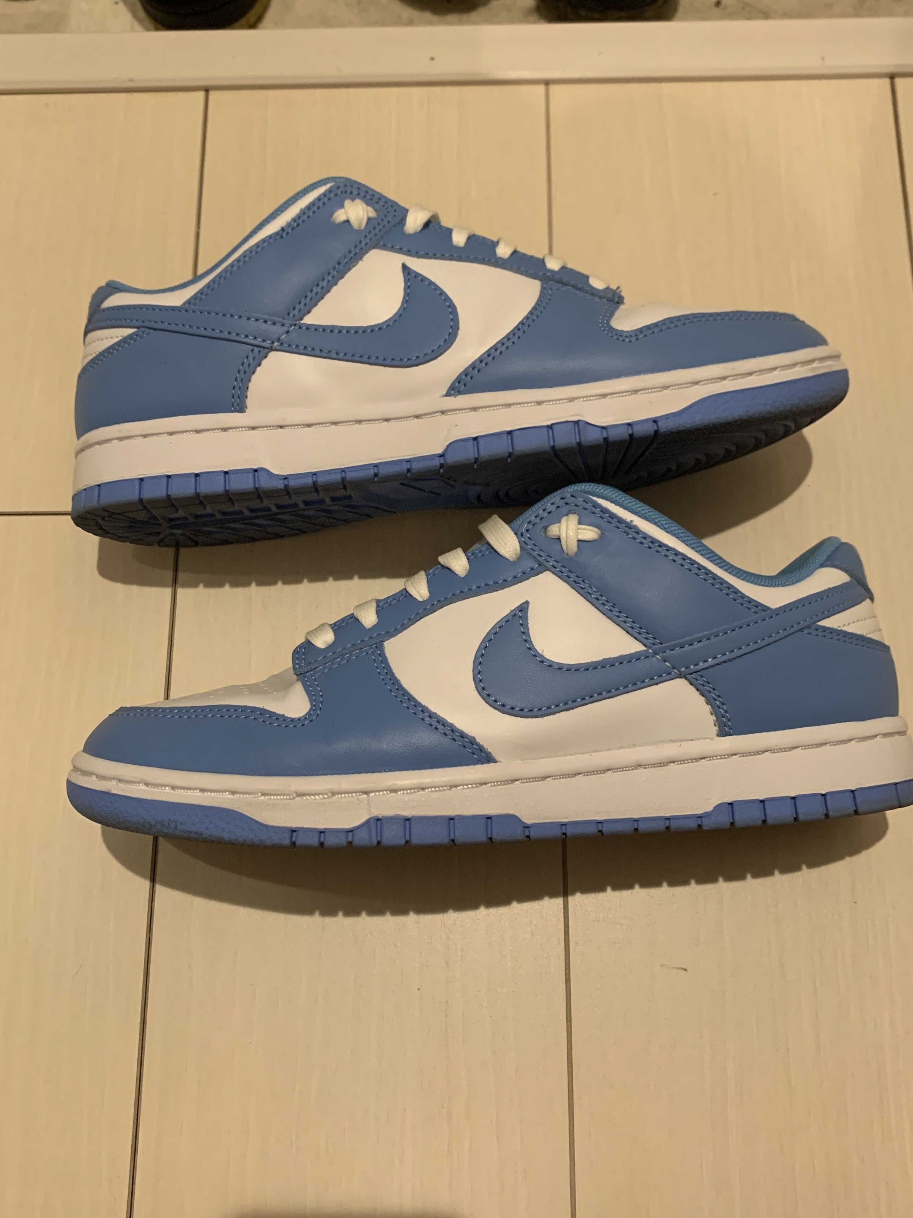 Nike Dunk Low "University Blue"