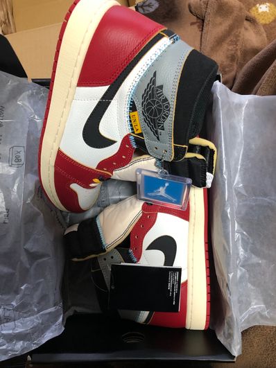 UNION × Nike Air Jordan 1 Retro High OG "Chicago/Shadow"