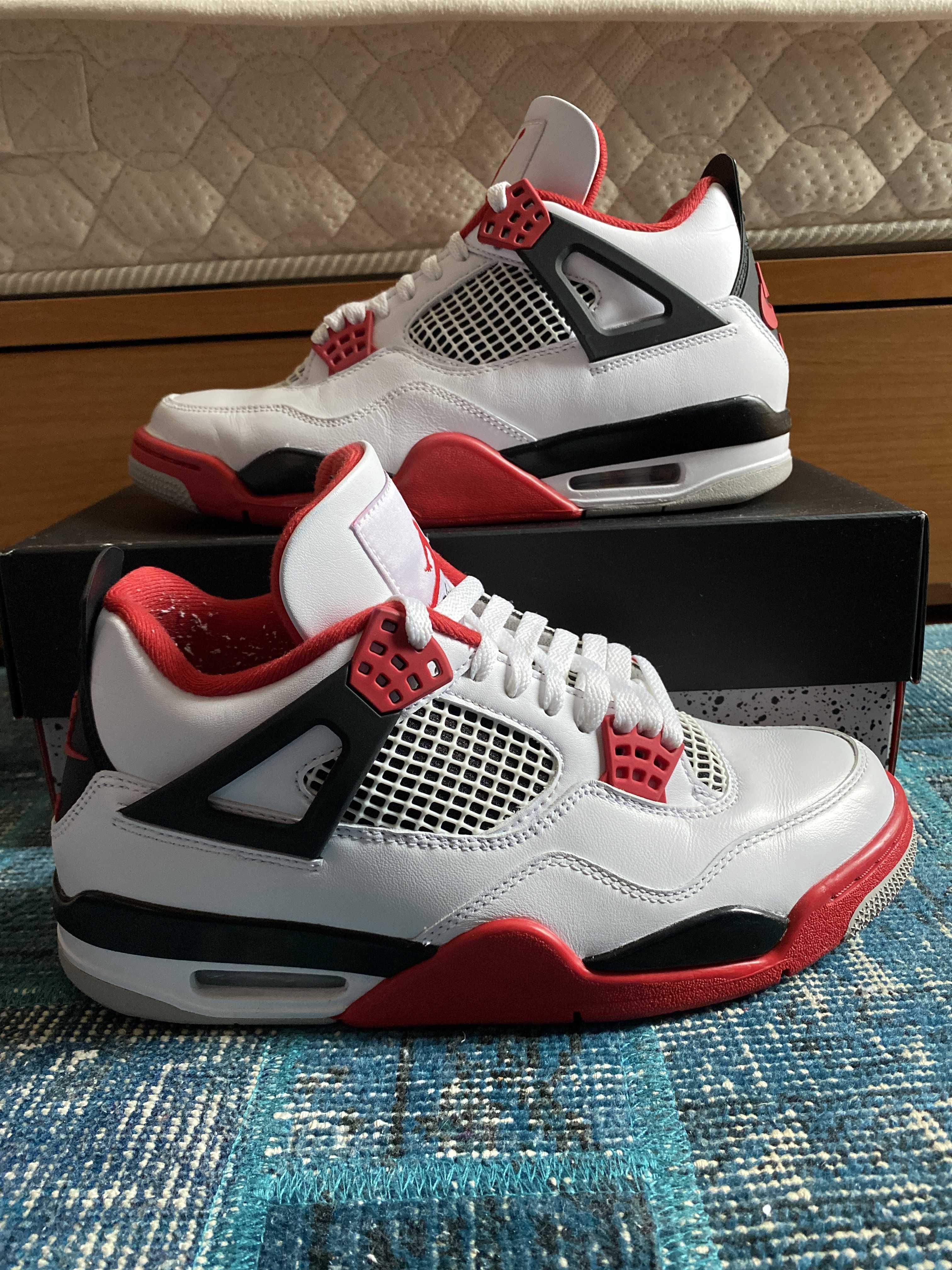 Nike Air Jordan 4 Retro OG "Fire Red" (2020)