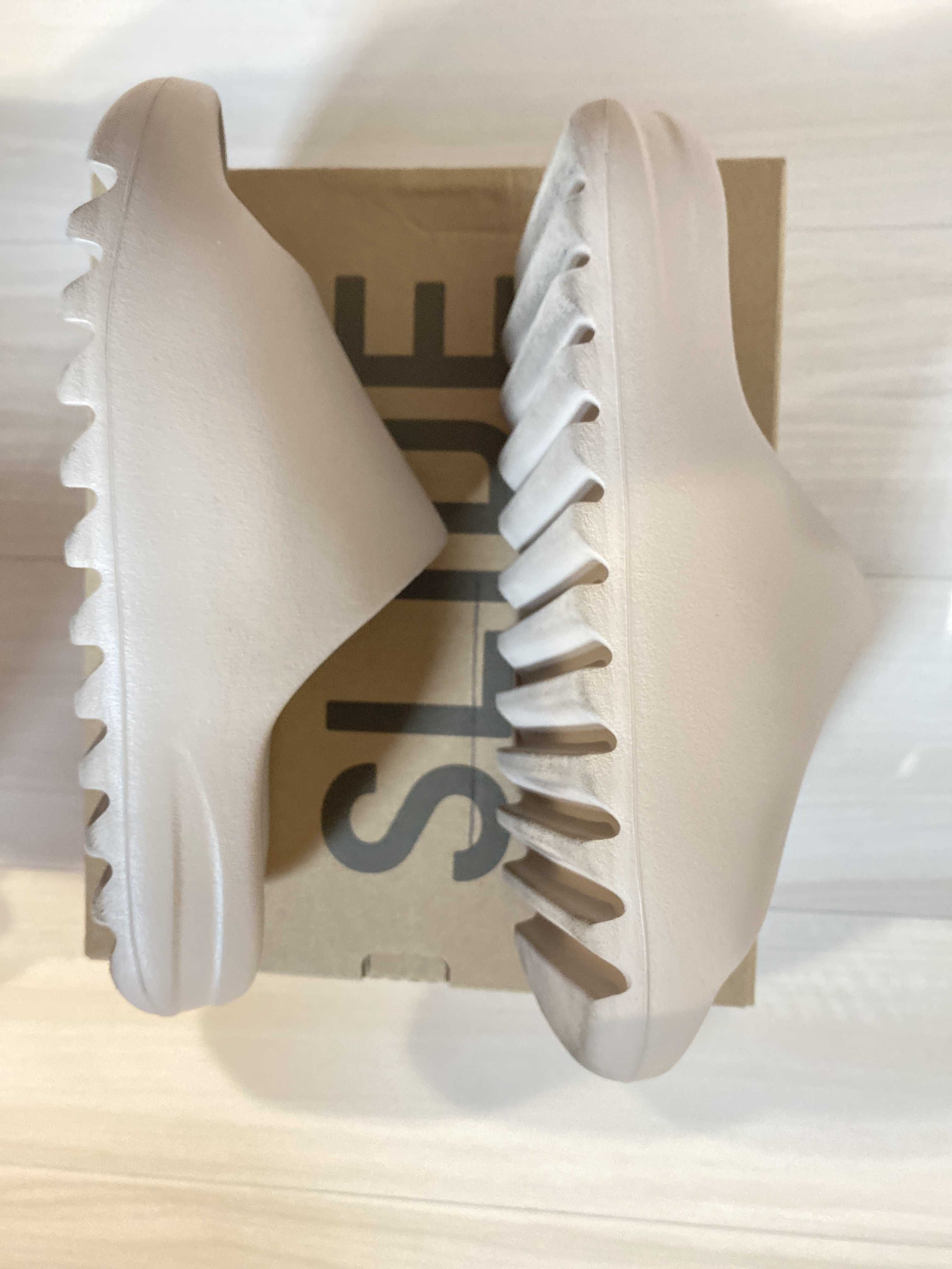 adidas YEEZY Slide "Pure" (GW1934)