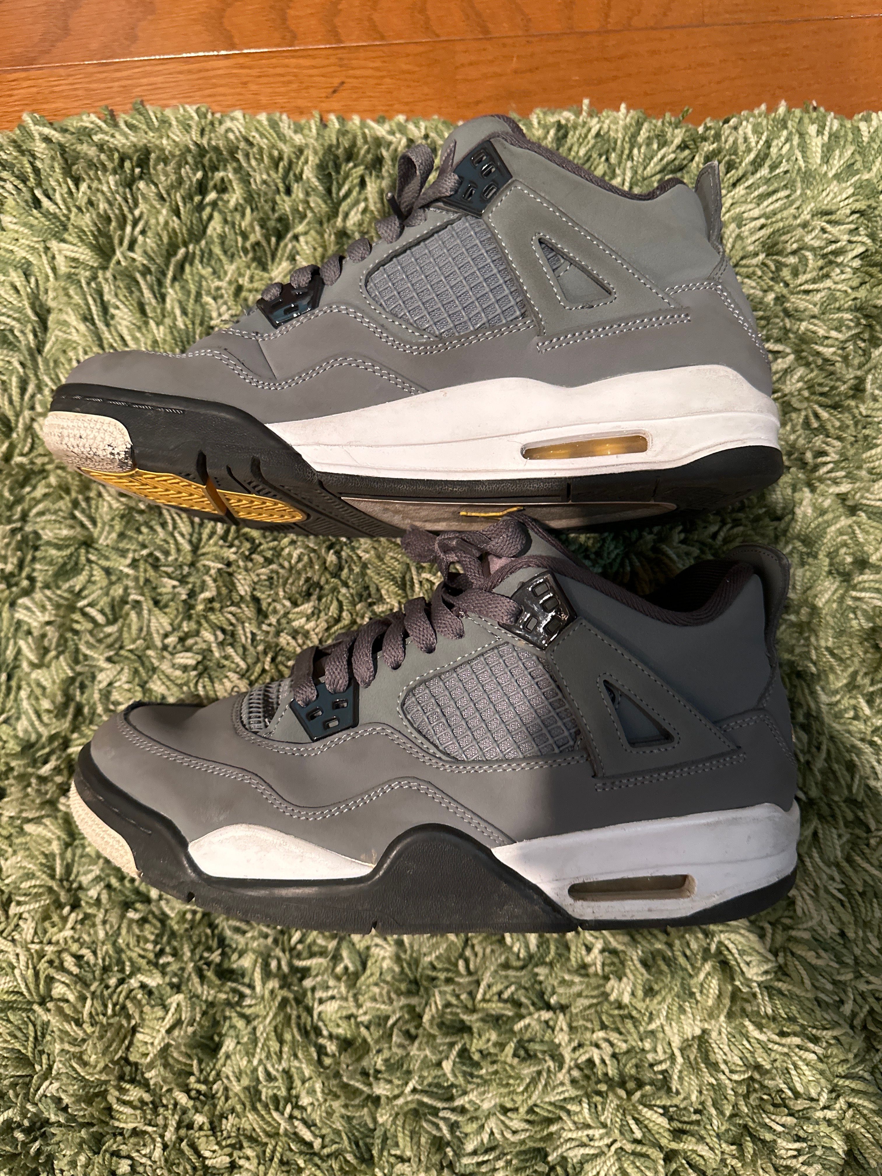 Nike Air Jordan 4 "Cool Grey"