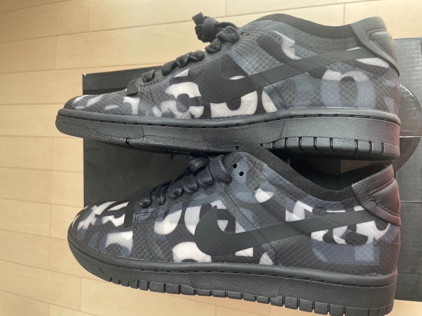 COMME des GARCONS × NIKE DUNK LOW Women's "BLACK/BLACK"