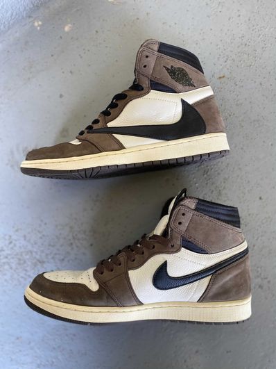 Travis Scott × Nike Air Jordan 1 Retro High OG TS SP "Sail/Dark Mocha"