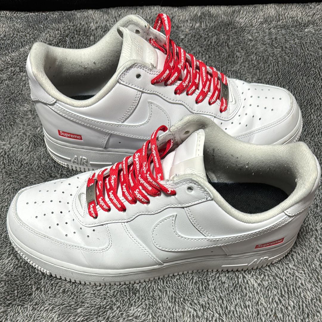 Supreme × Nike Air Force 1 Low "White"