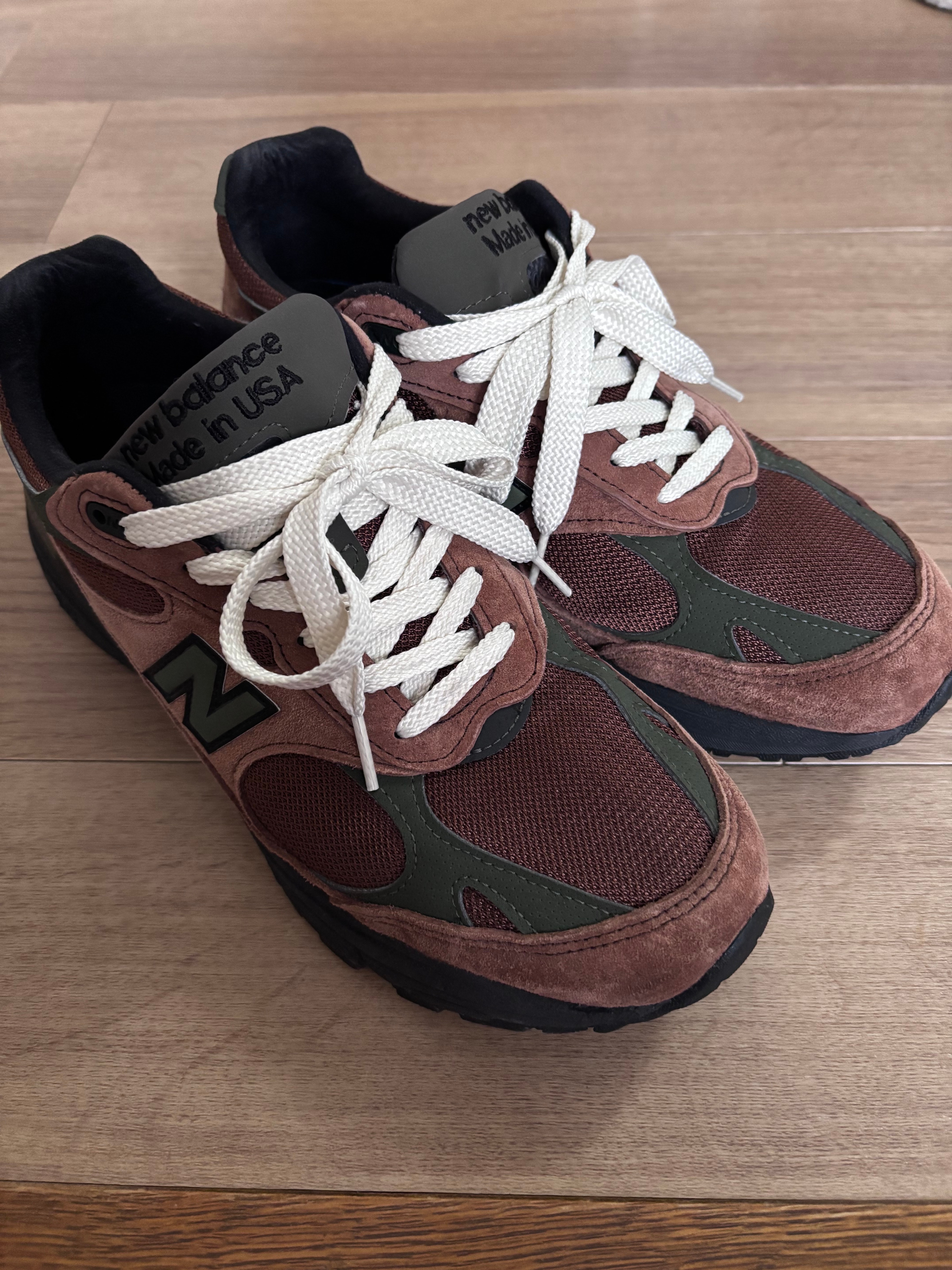エメレオンドレ × ニューバランス 993 "ブラウン"