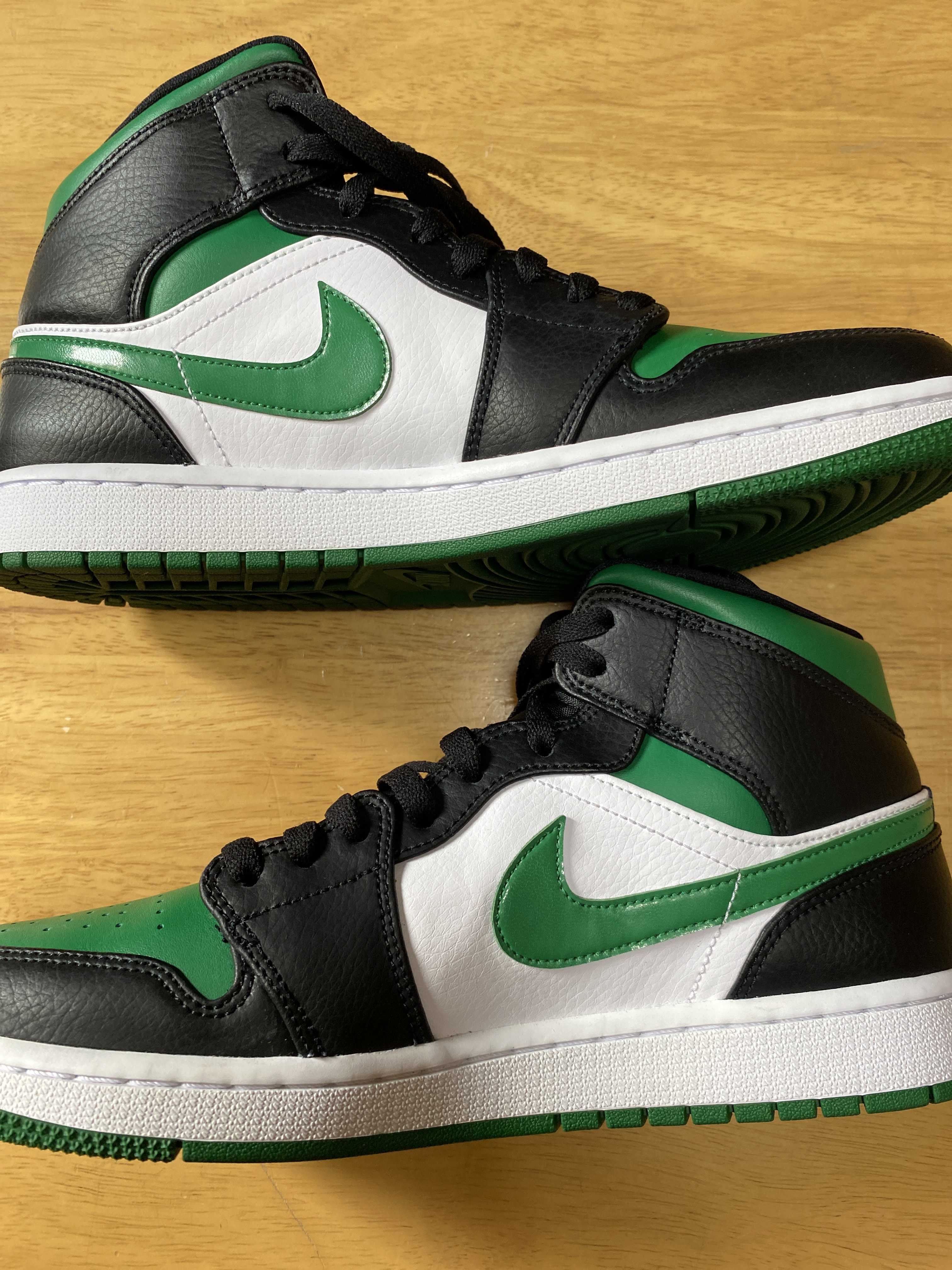 NIKE AIR JORDAN 1 MID "PINE GREEN"