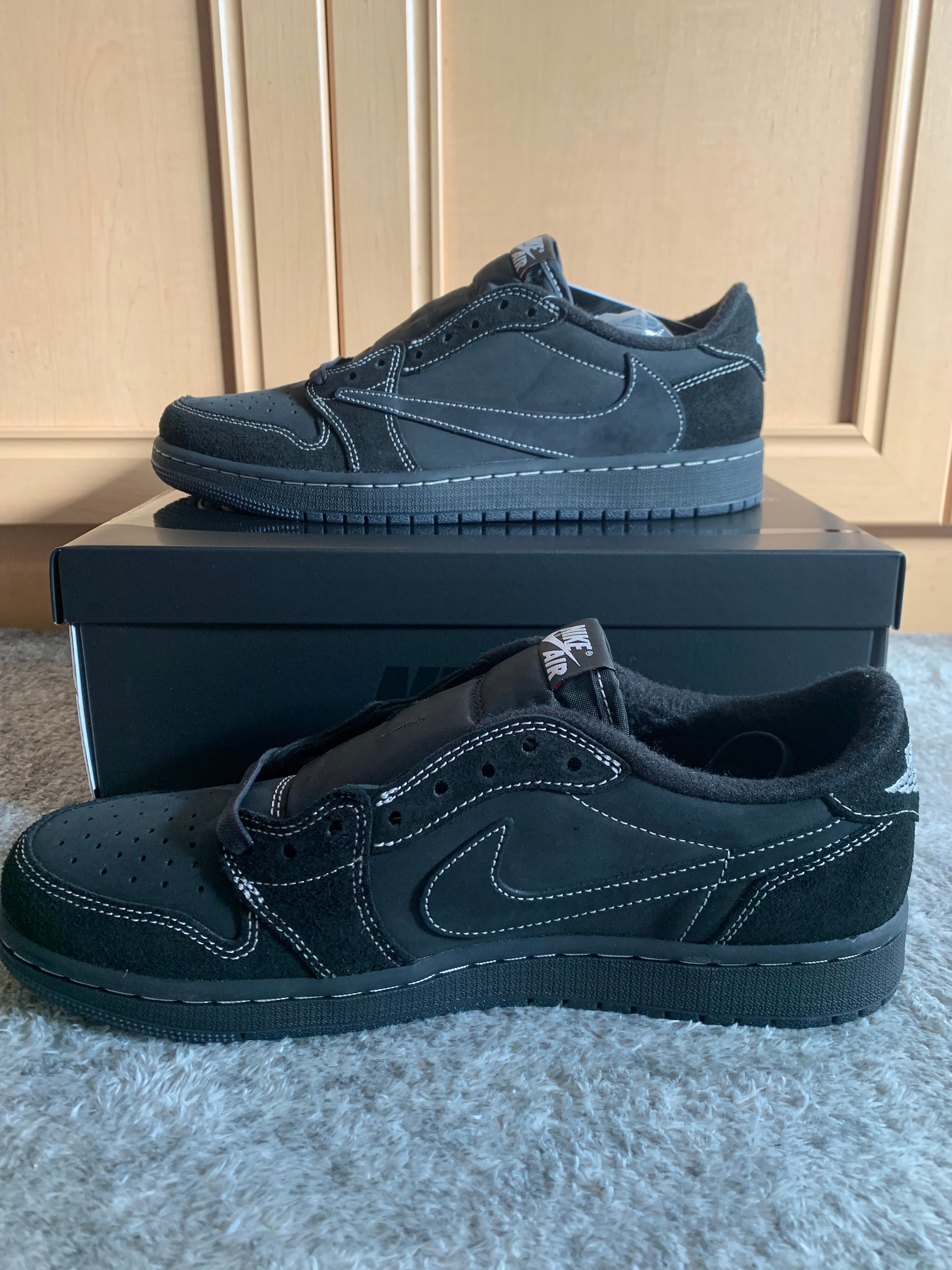 Travis Scott × Nike Air Jordan 1 Low OG SP "Black Phantom"