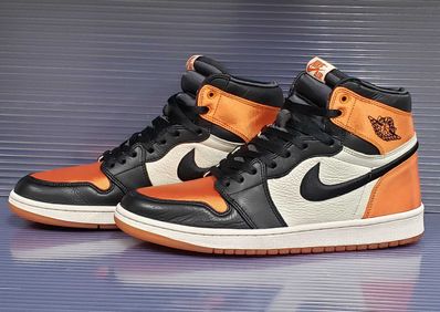 Nike Women's Air Jordan 1 High "Satin Shattered Backboard"