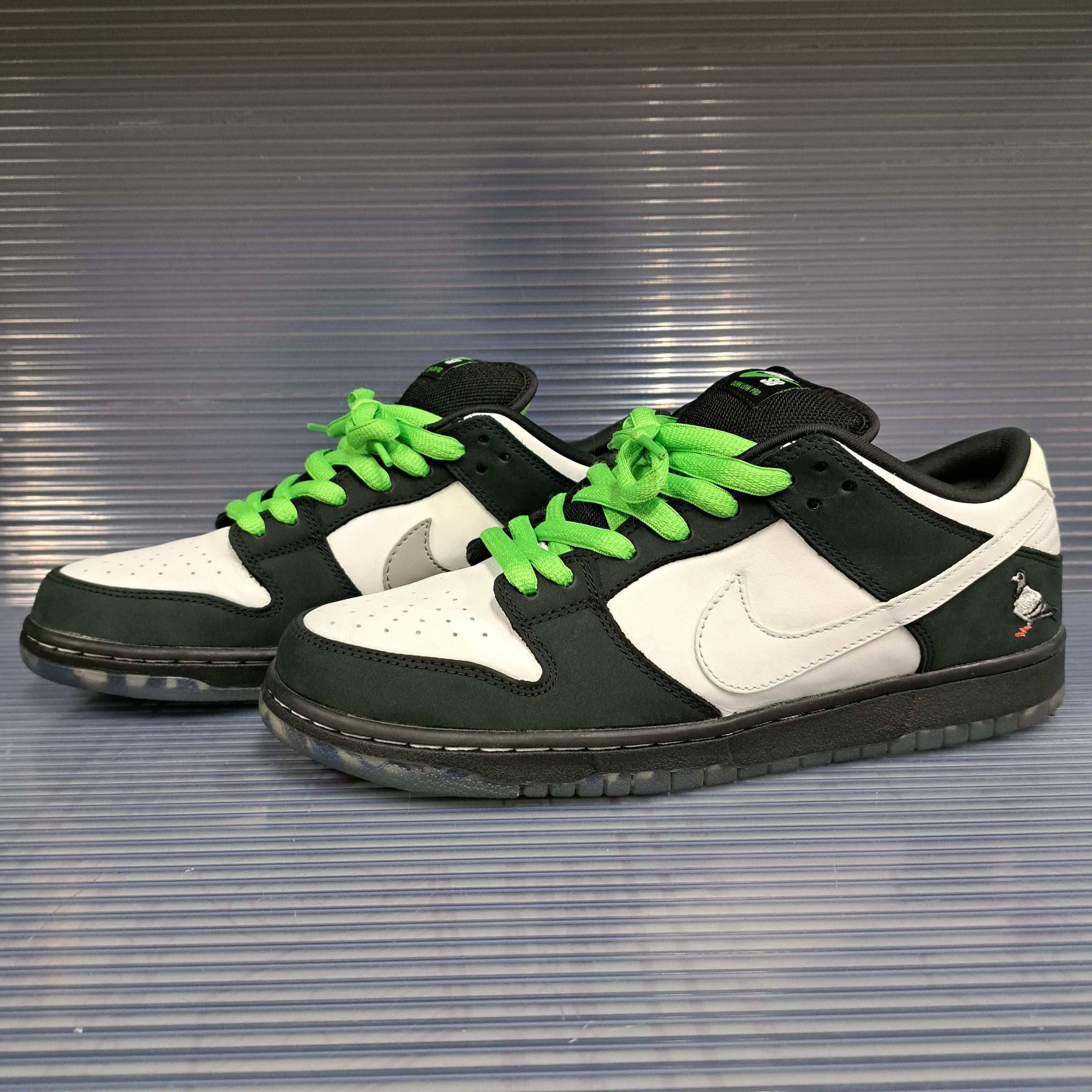 STAPLE × Nike SB Dunk Low "Pigeon Black/White"