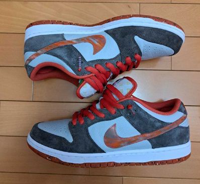 Crushed Skate Shop × Nike SB Dunk Low QS "Olive Grey/Mantra Orange"