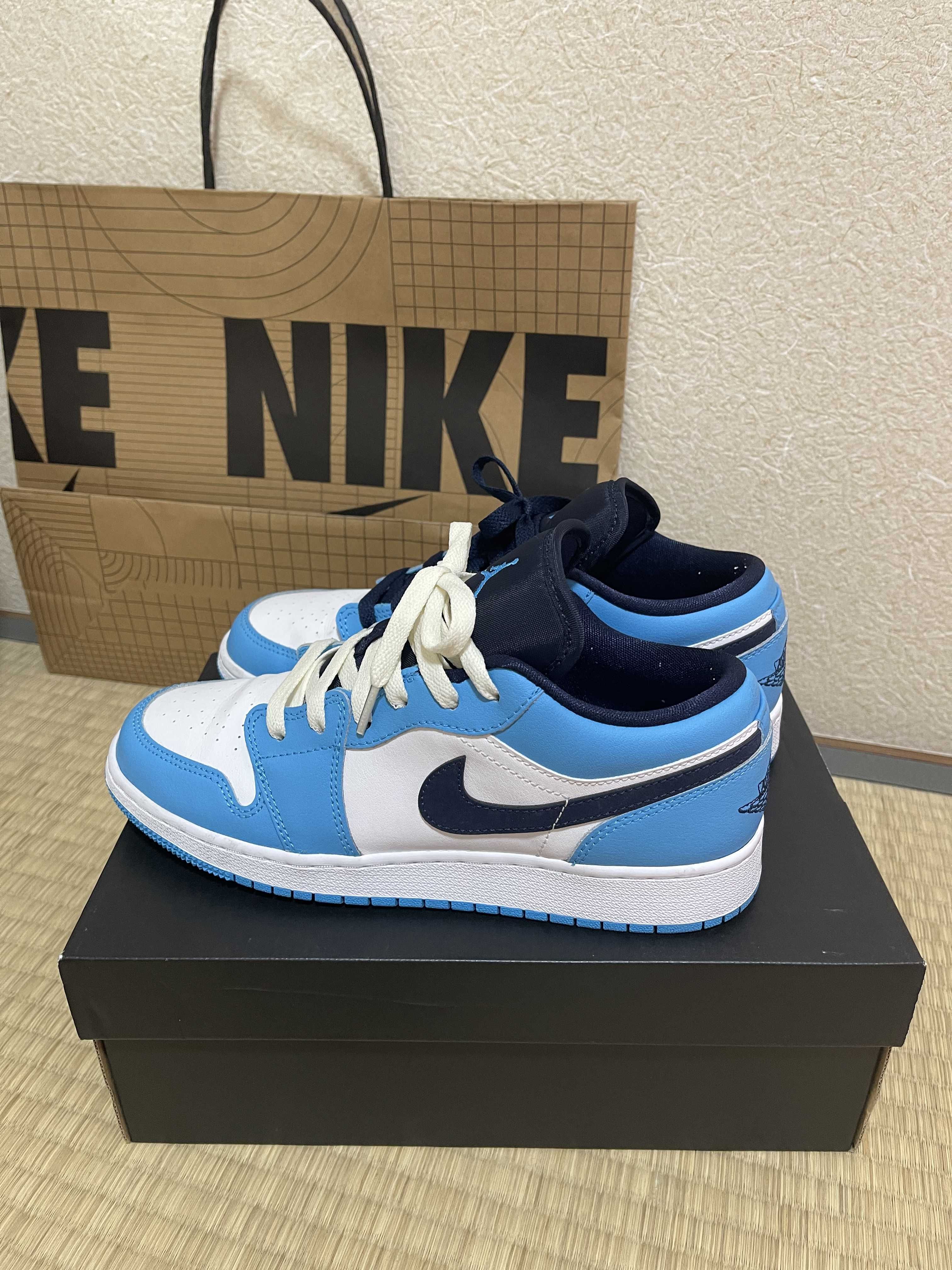 Nike GS Air Jordan 1 Low "University Blue"