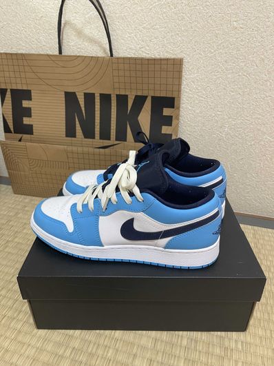 Nike GS Air Jordan 1 Low "University Blue"