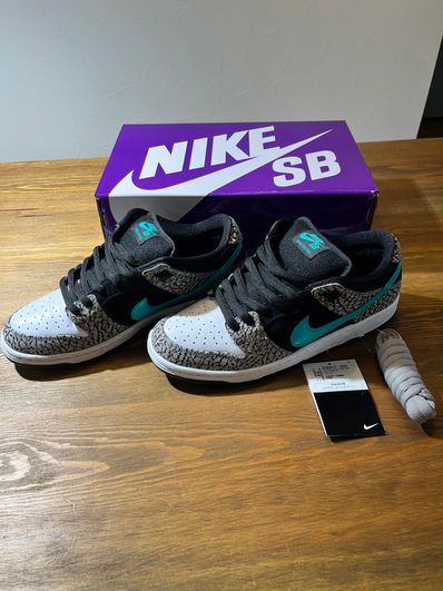 Nike SB Dunk Low "Elephant/Safari"