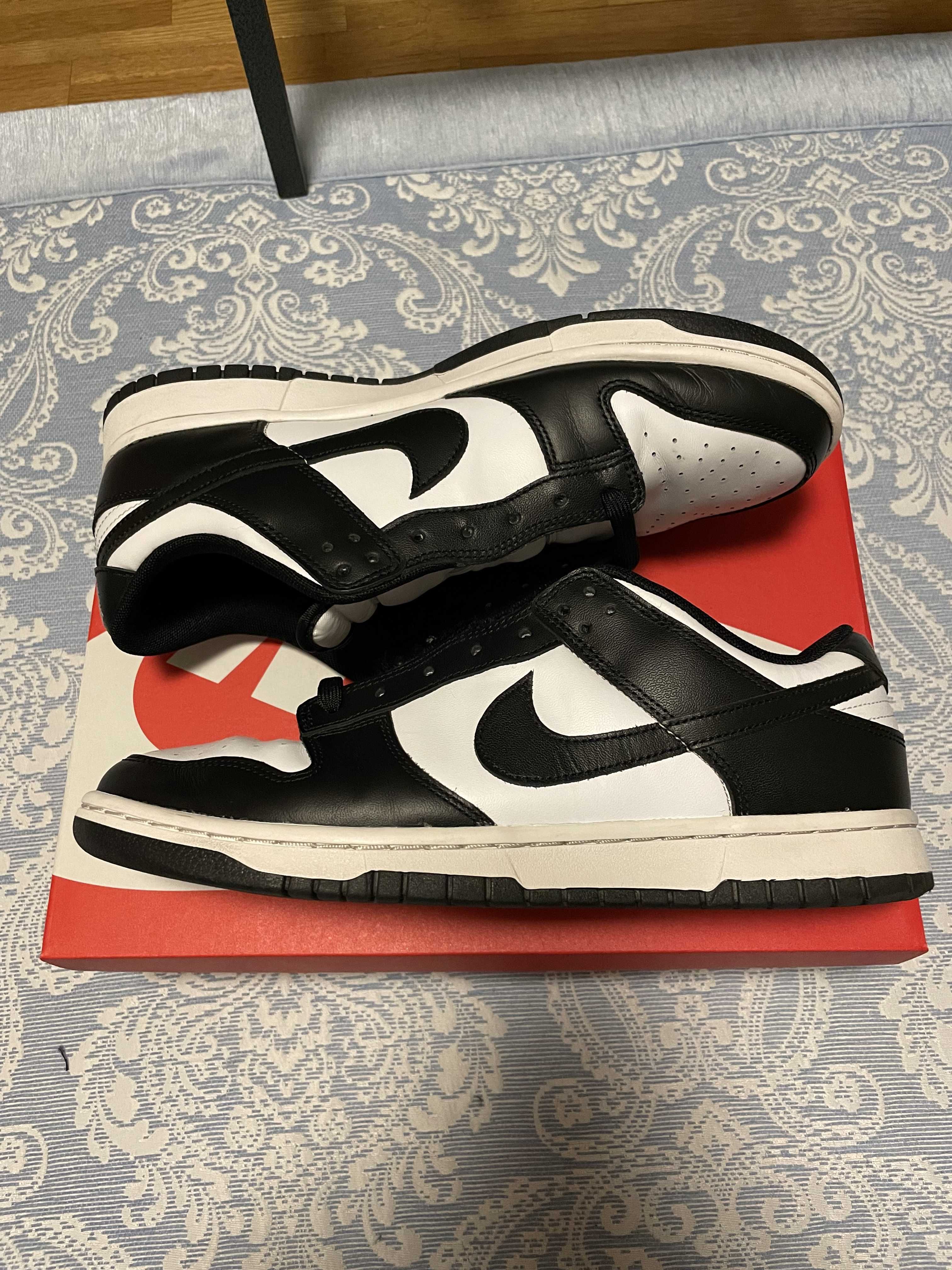 Nike Dunk Low Retro "Panda/White/Black"