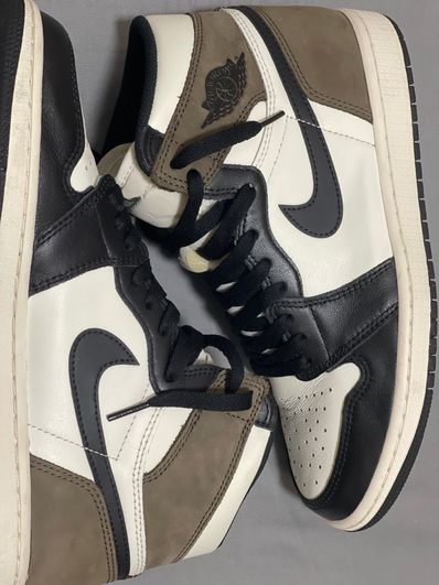 Nike Air Jordan 1 High OG "Sail/Dark Mocha/Black"