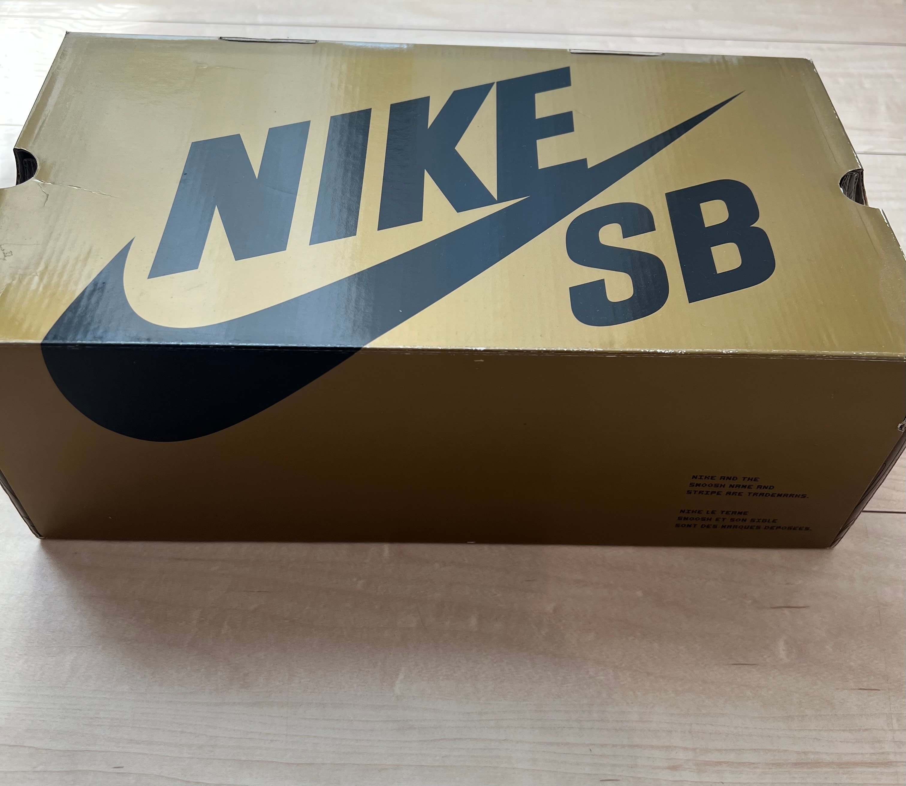 Nike SB Dunk Low "Takashi 2"