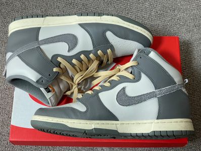 Nike Dunk High Retro SE Vintage "Light Bone and Tumbled Grey"