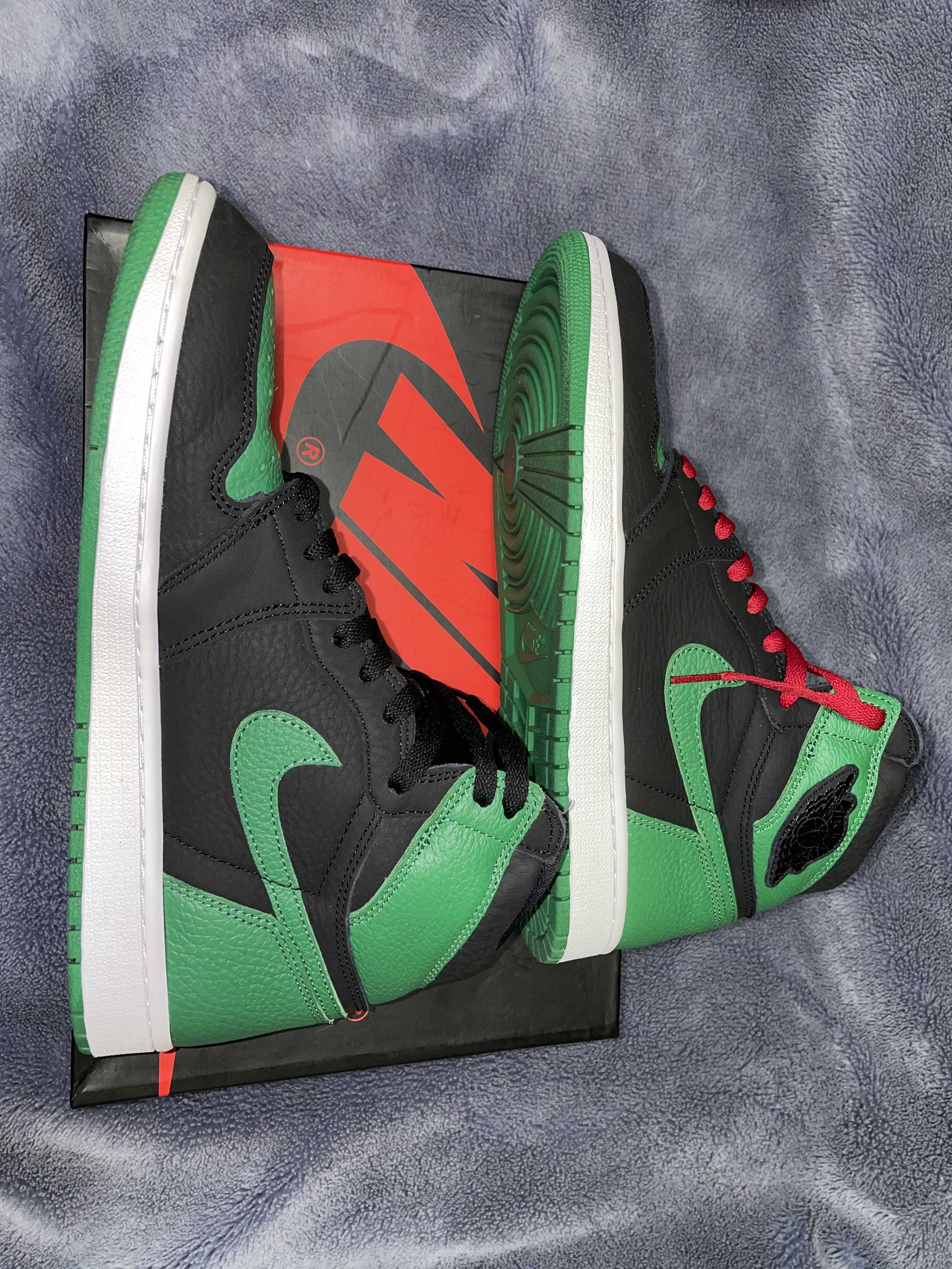 Nike Air Jordan 1 Retro High OG "Black/Pine Green" (2020)
