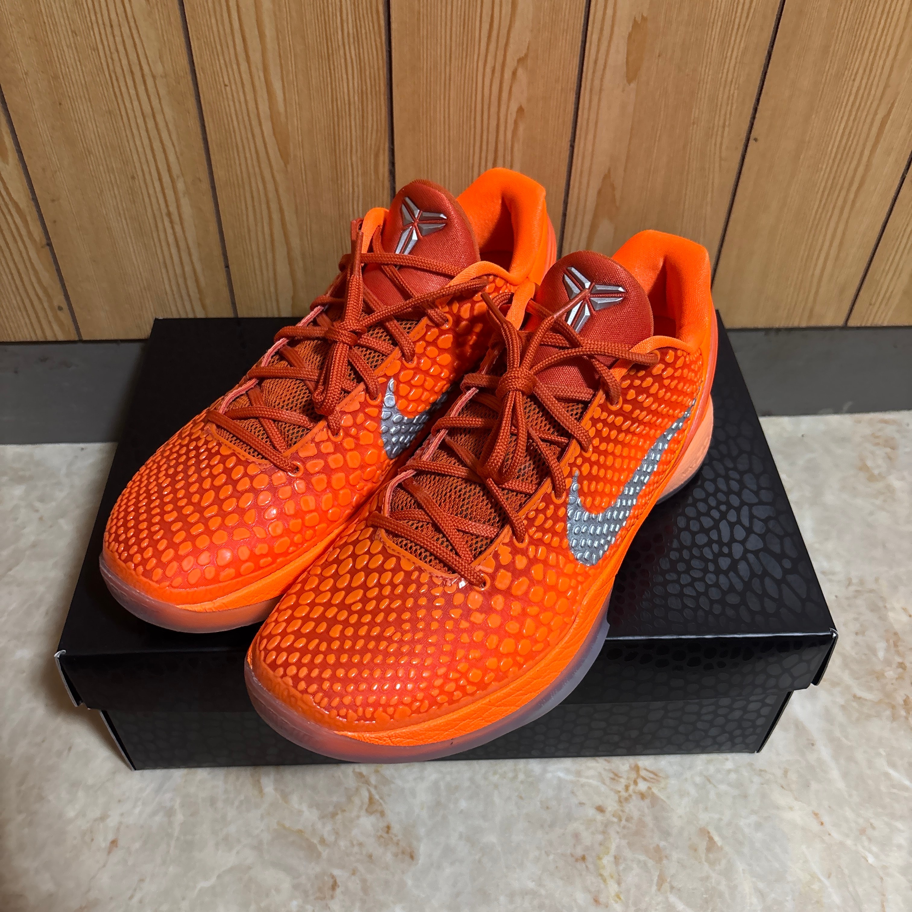 スニーカーダンク(スニダン) | 人気新作のスニーカー、トレカ、注目