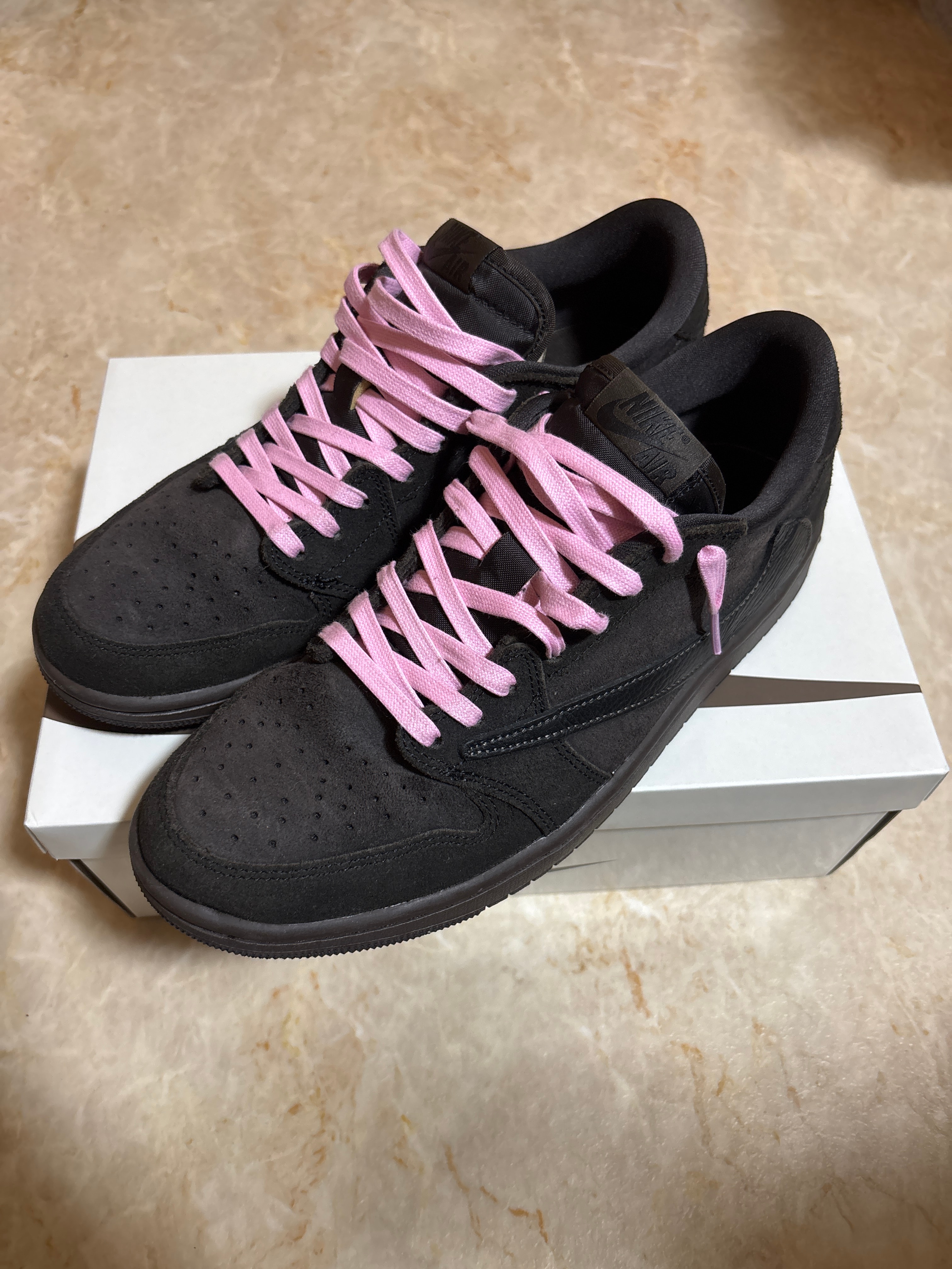 Travis Scott × Nike Air Jordan 1 Low OG SP "Velvet Brown and Dark Mocha"