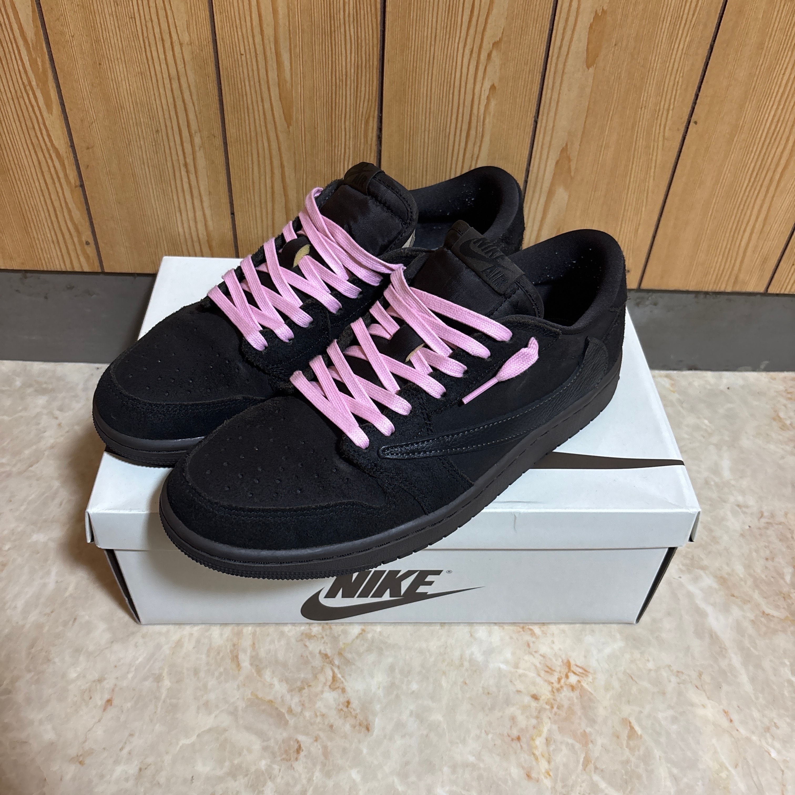 Travis Scott × Nike Air Jordan 1 Low OG SP "Velvet Brown and Dark Mocha"