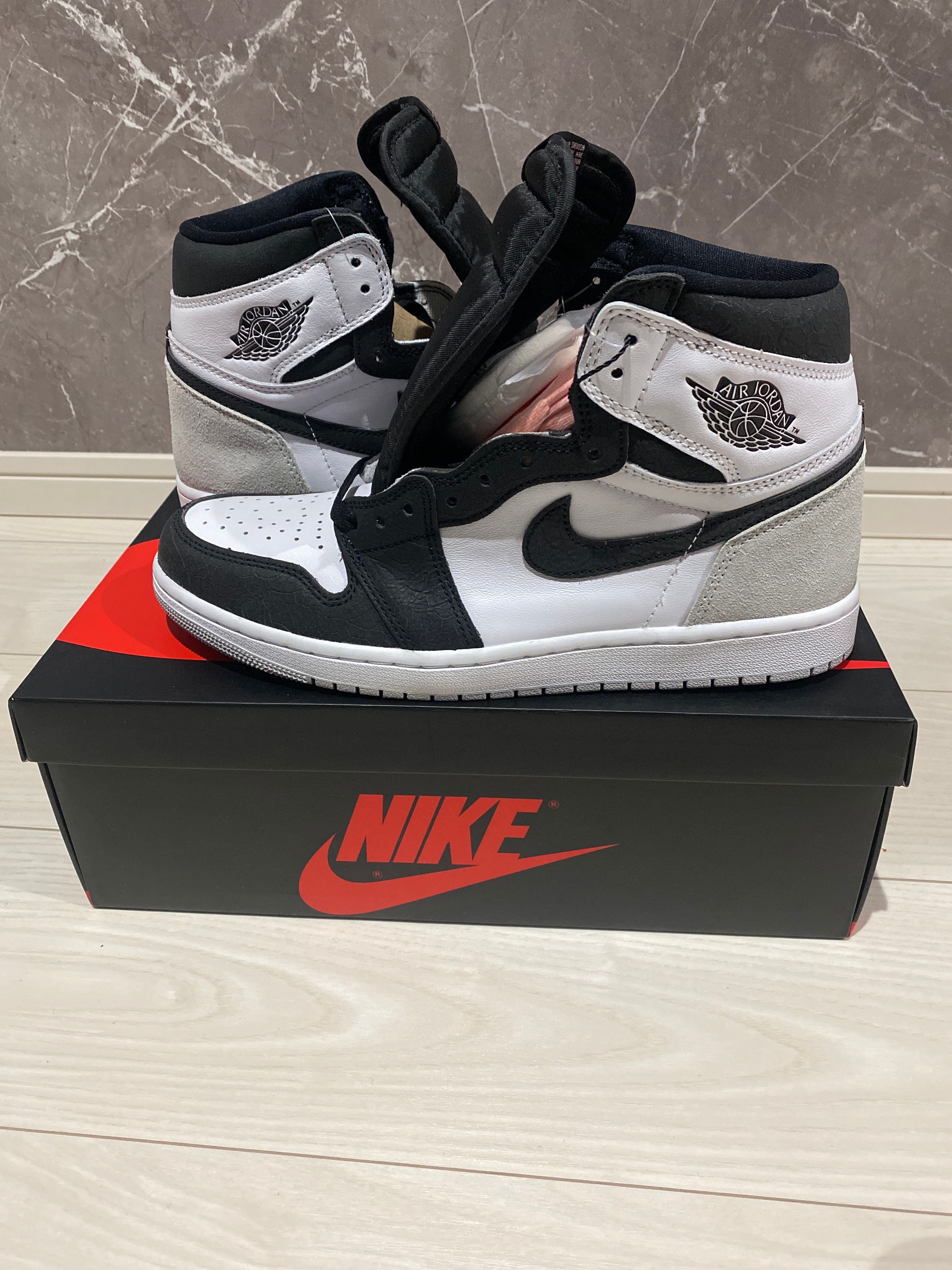 Nike Air Jordan 1 High OG "Bleached Coral"