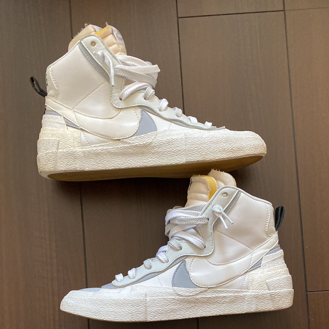 sacai × NIKE BLAZER MID "WHITE/WOLF GREY"