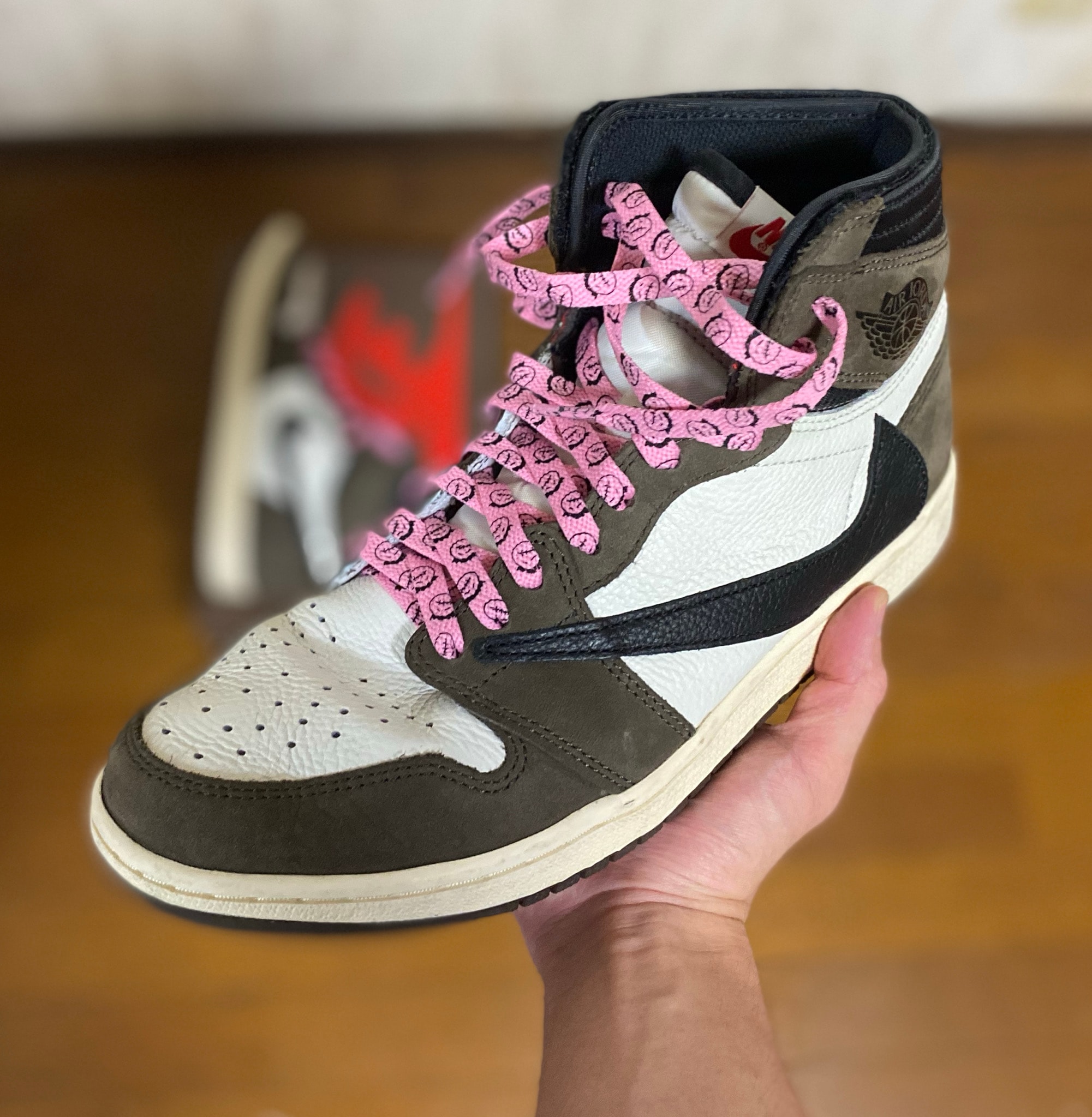 Travis Scott × Nike Air Jordan 1 Retro High OG TS SP "Sail/Dark Mocha"