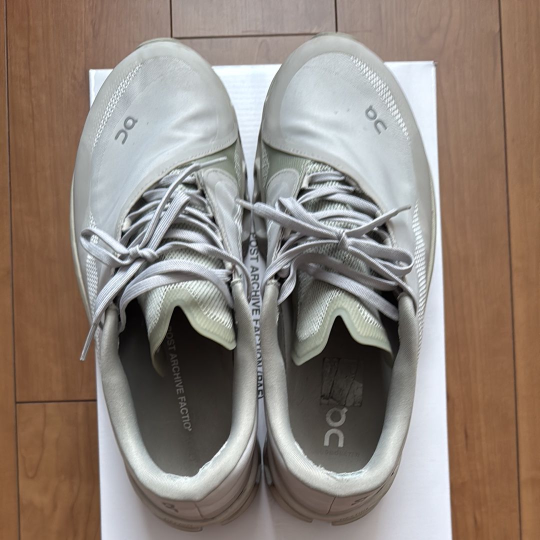 POST ARCHIVE FACTION × On Cloudmonster 2 "Moondust/Chalk"