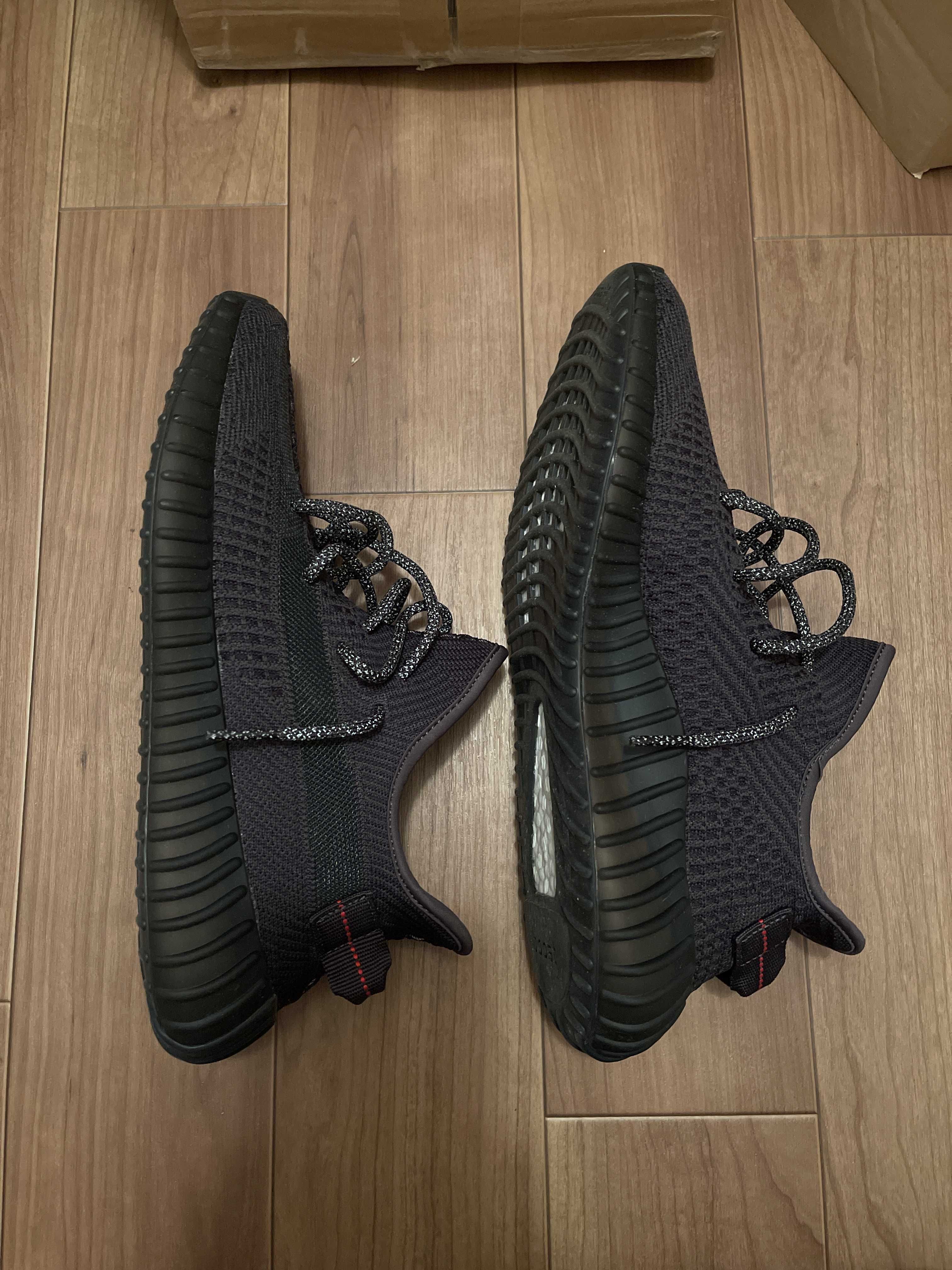 adidas YEEZY Boost 350 V2 "Black"