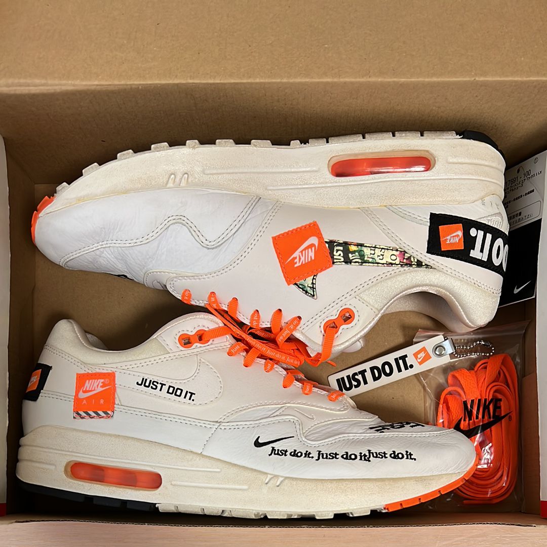NIKE Women's AIR MAX 1 "WHITE JUST DO IT COLLECTION"