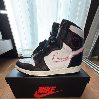 Nike Air Jordan 1 High OG Defiant "Black/Yellow/Gym Red"