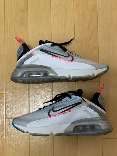 Nike Air Max 2090 "Pure Platinum"